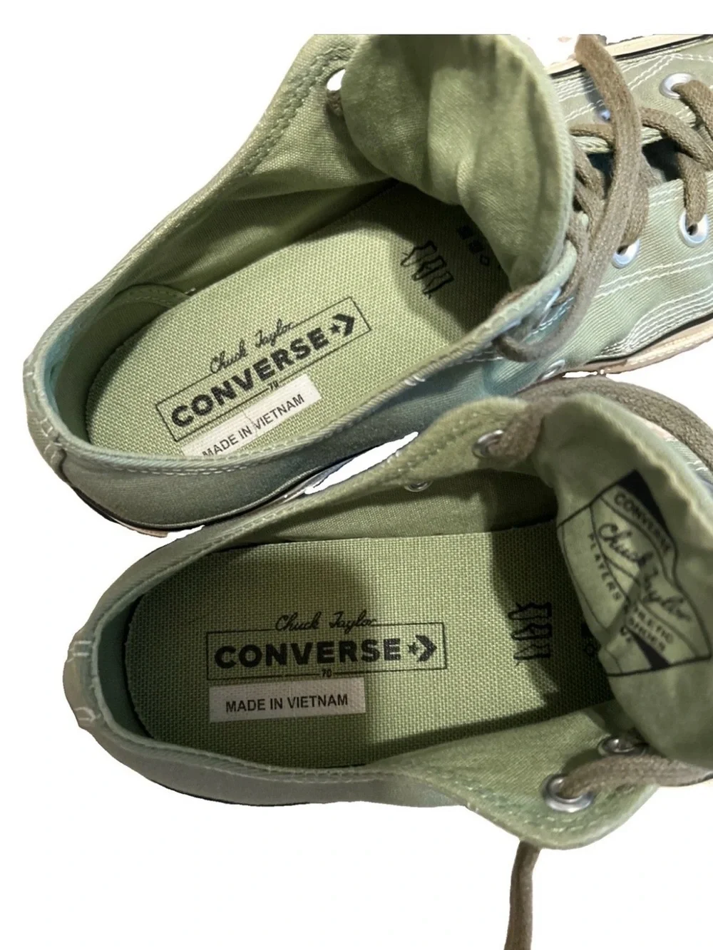 Converse Chuck Taylor All Star OX A03421C Alligator Friend/Oat Milk M 8 W 10